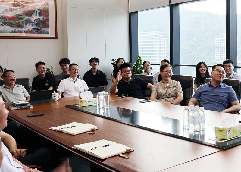 互動(dòng).jpg 互動(dòng).jpg