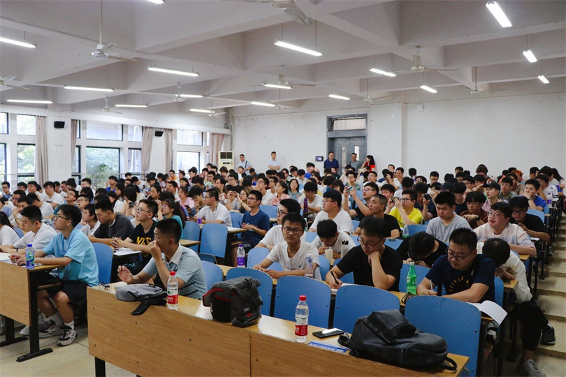 理論課2_副本.jpg 理論課2_副本.jpg